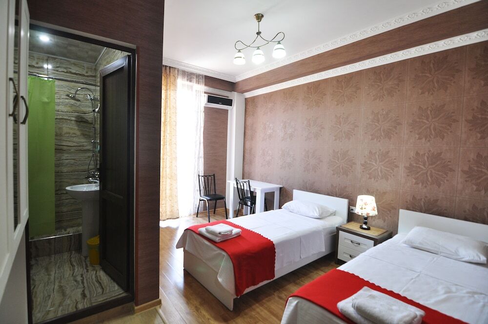 Flamingo Group Hotel Tiflis Dış mekan fotoğraf